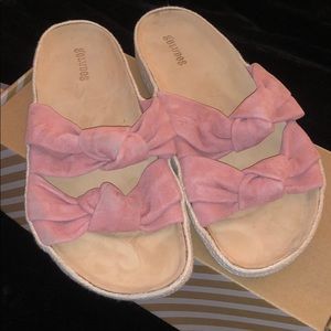 Pink suede summer sandals 🩴 💕